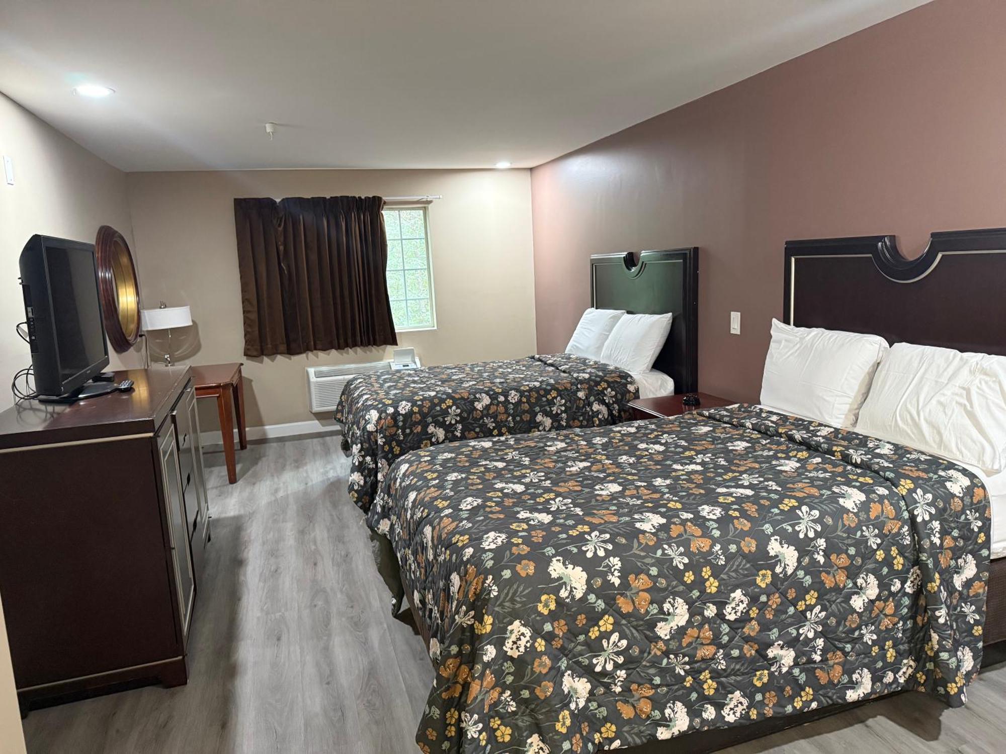 Magnolia Bay Hotel & Suites 琼斯伯勒 外观 照片